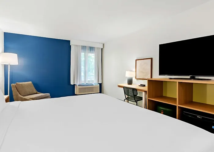 Hotel Spark By Hilton Winston-Salem