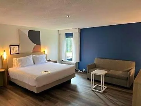 Spark By Hilton